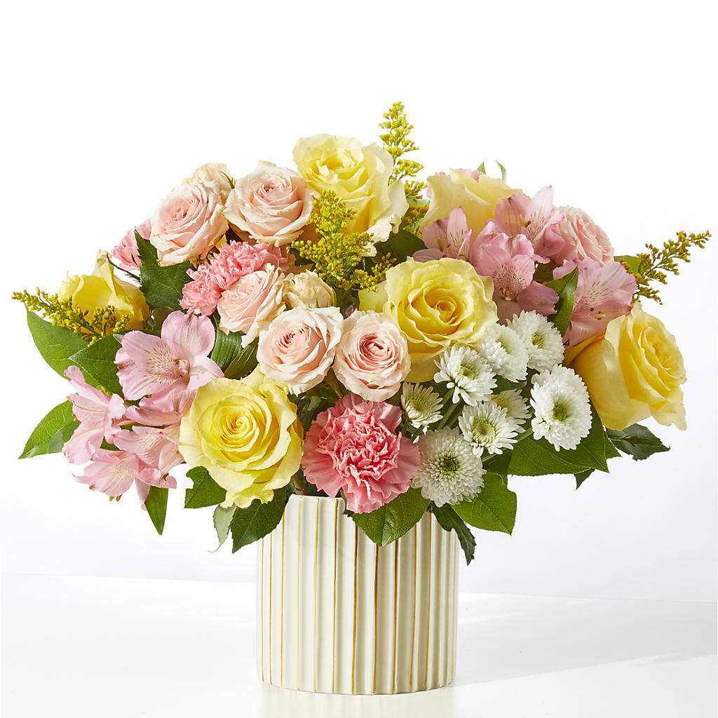 Watercolors Bouquet – WILL & DEE'S FLORIST, Florence AL