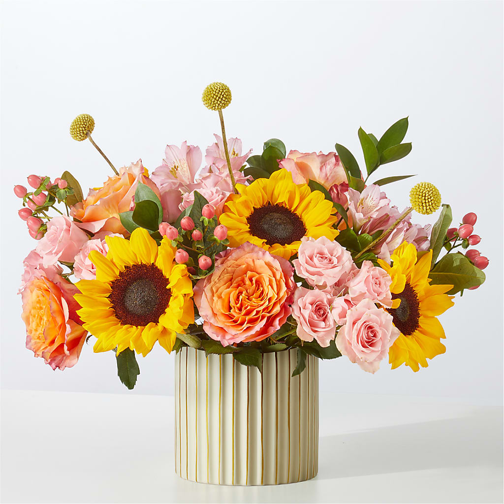 Sun's Out Bouquet – WILL & DEE'S FLORIST, Florence AL