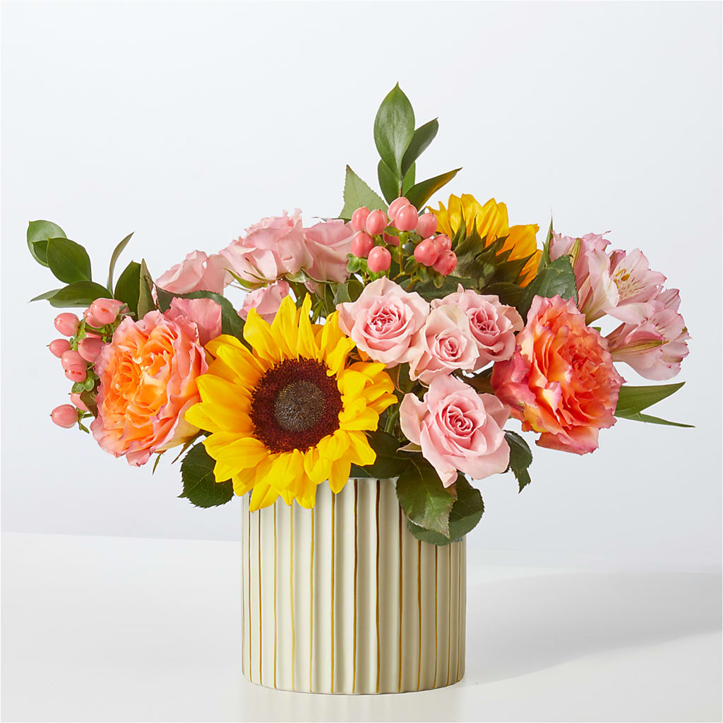 Sun's Out Bouquet – WILL & DEE'S FLORIST, Florence AL