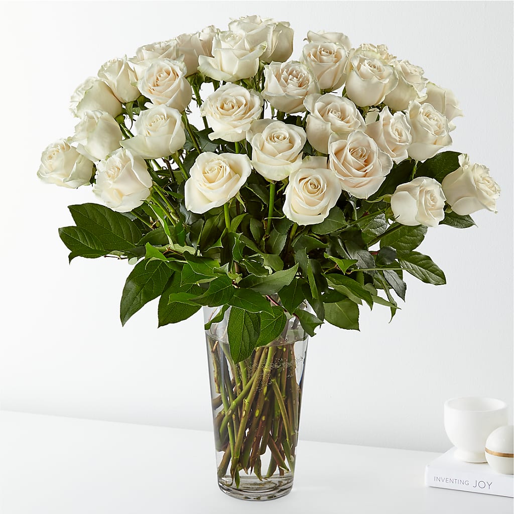 Long Stem White Rose Bouquet – WILL & DEE'S FLORIST, Florence AL