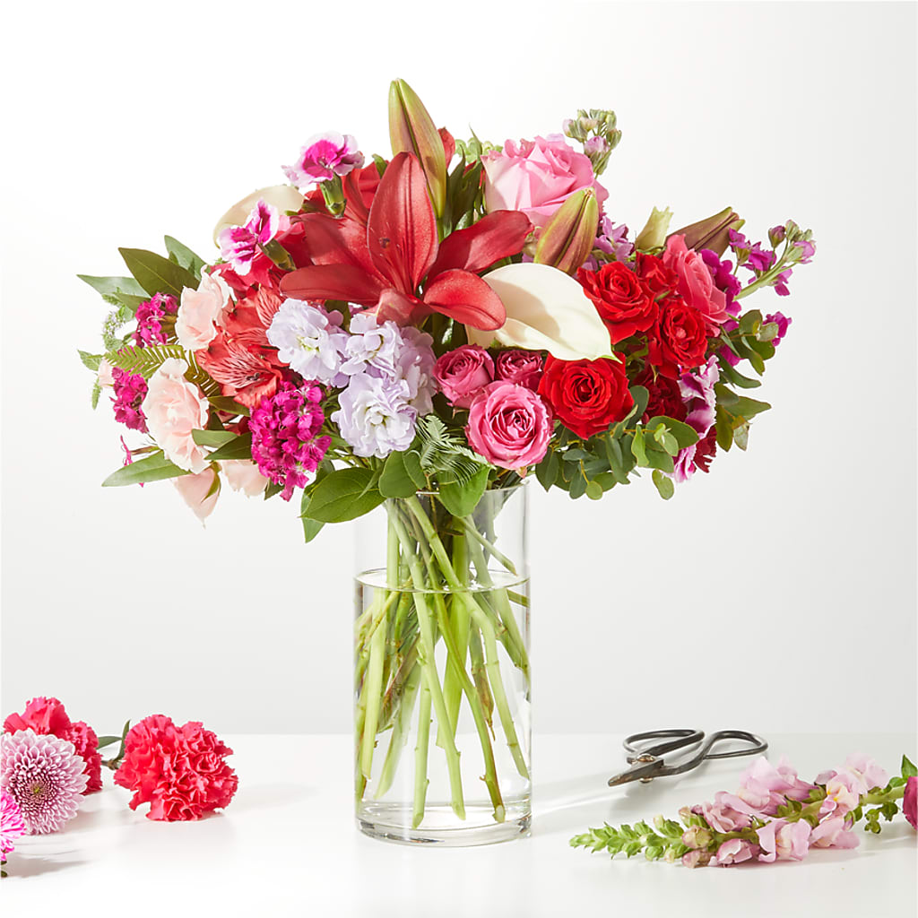 Swooning Over You - A Luxury Florist Original – WILL & DEE'S FLORIST, Florence AL