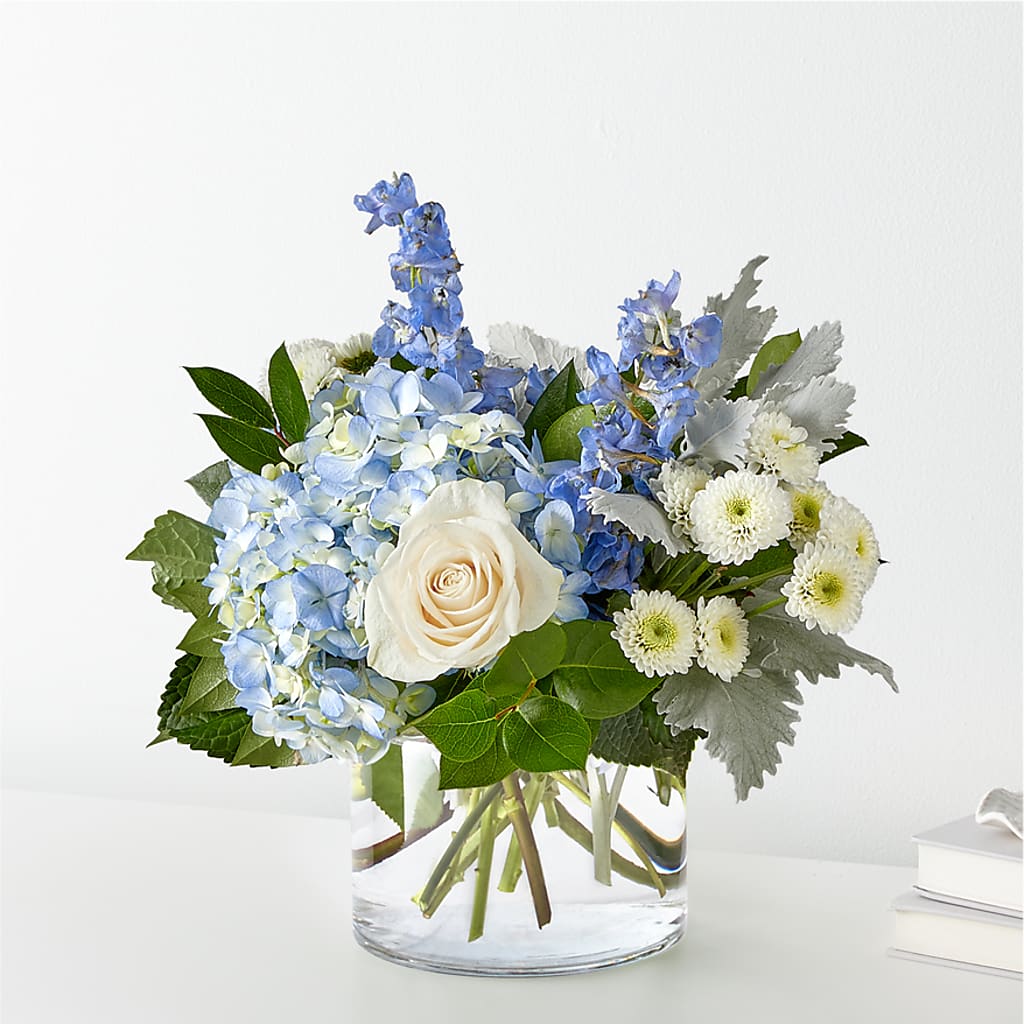 Clear Skies Bouquet – WILL & DEE'S FLORIST, Florence AL