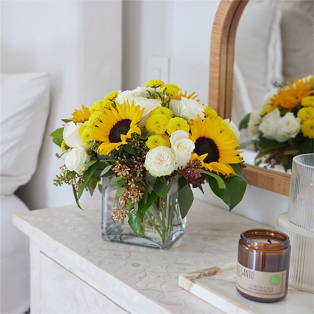 Luminous Morning Bouquet – WILL & DEE'S FLORIST, Florence AL