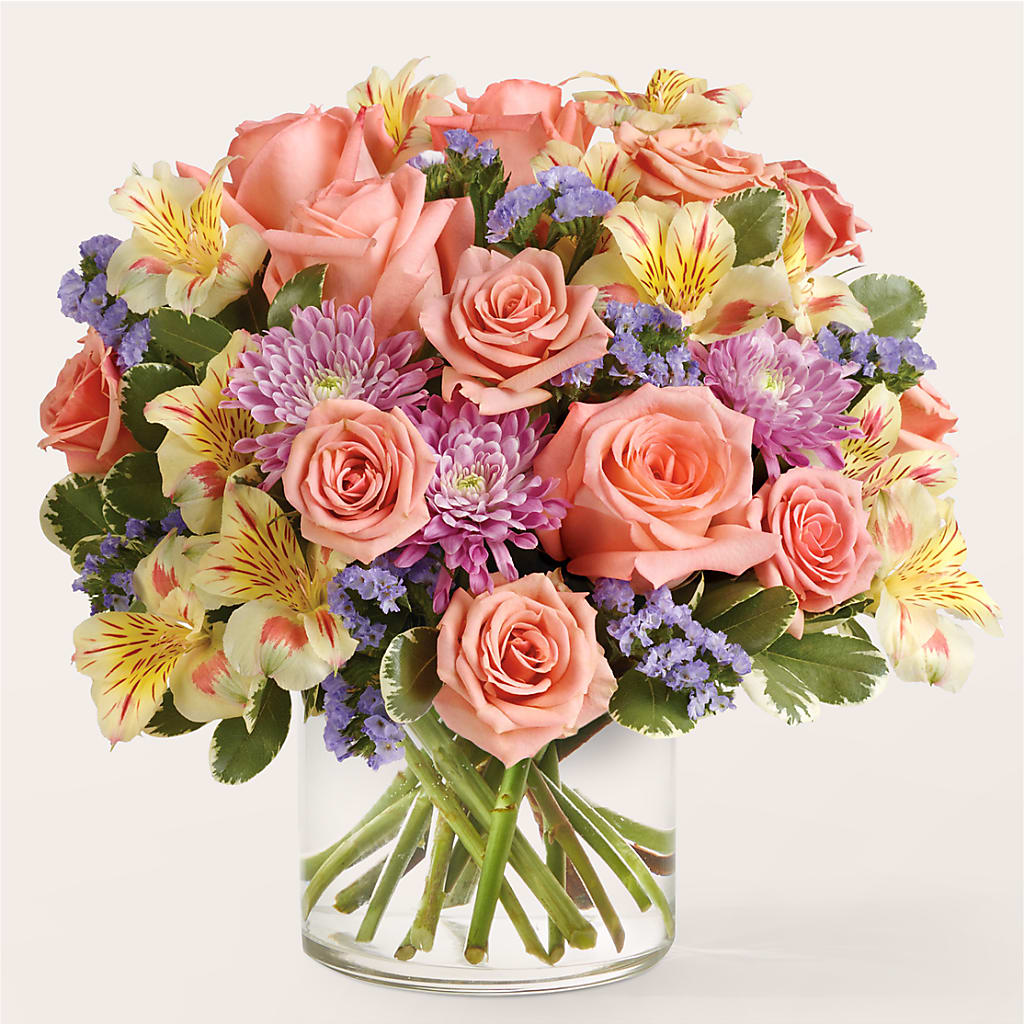 Candy Coated Bouquet – WILL & DEE'S FLORIST, Florence AL