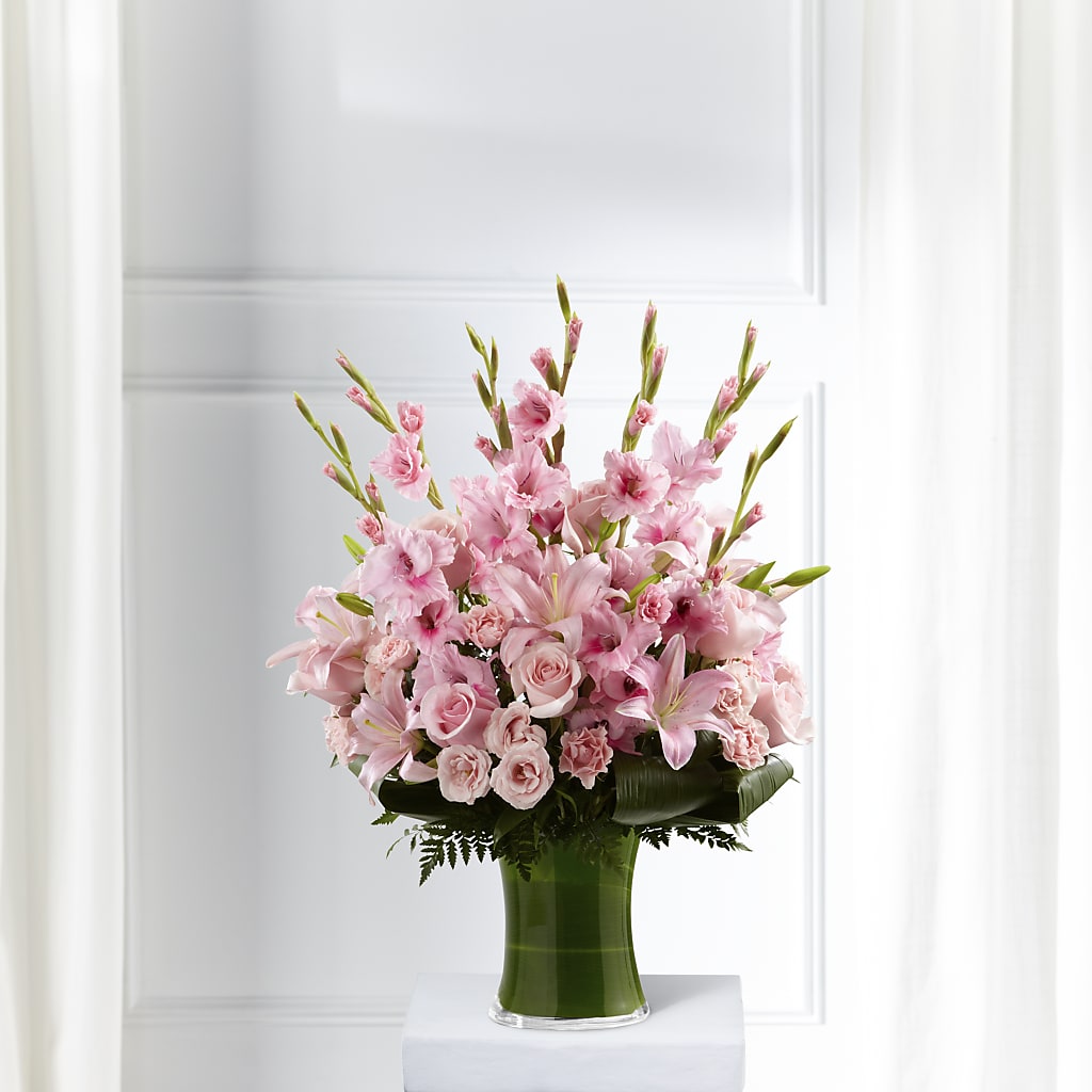 Lovely Tribute Bouquet – WILL & DEE'S FLORIST, Florence AL