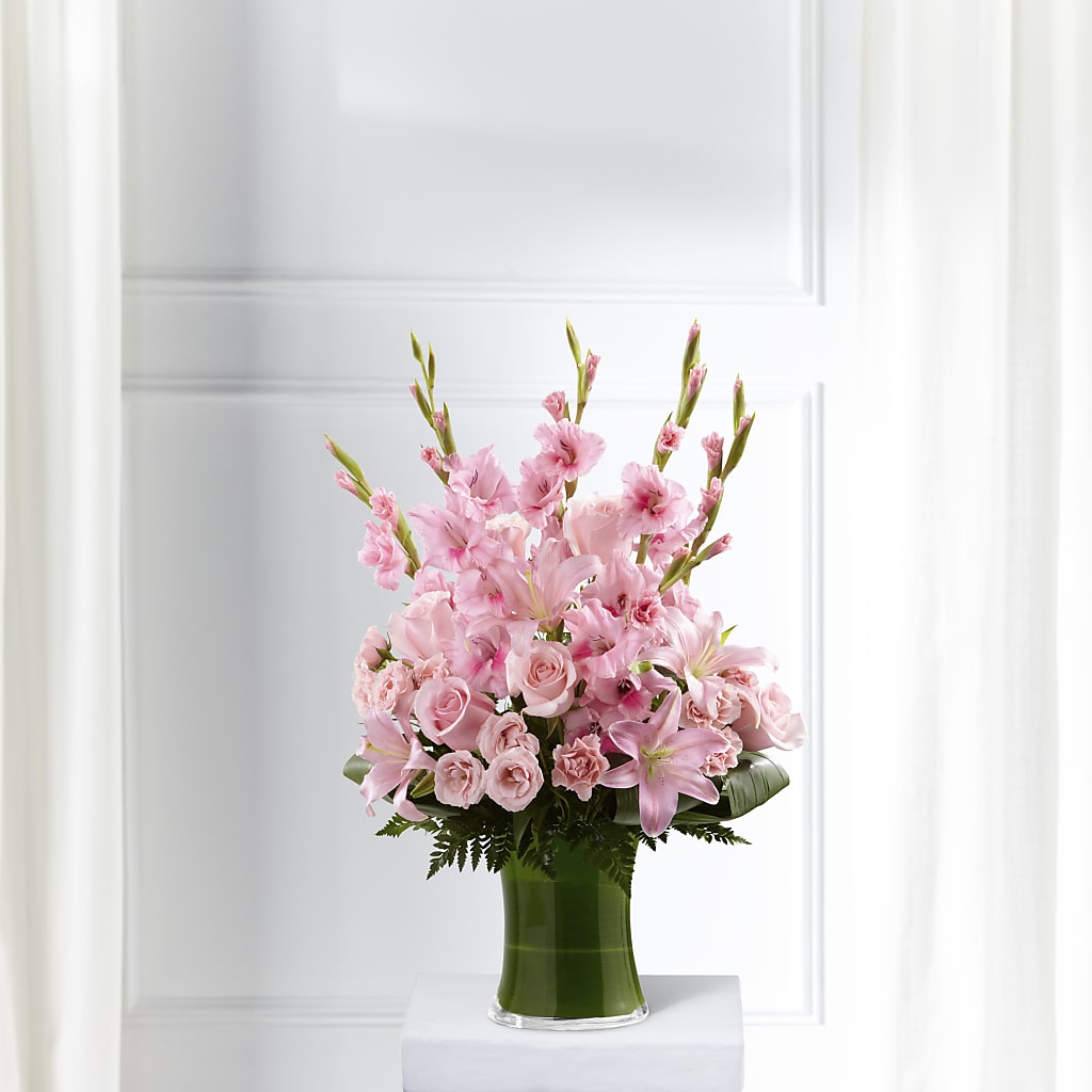 Lovely Tribute Bouquet – WILL & DEE'S FLORIST, Florence AL
