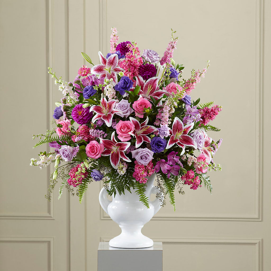 Peaceful Tribute Arrangement – WILL & DEE'S FLORIST, Florence AL