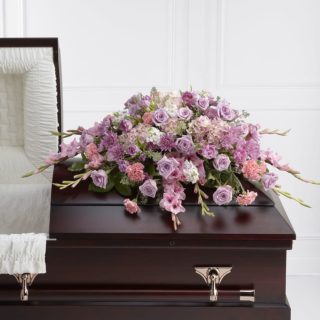 Immorata Casket Spray – WILL & DEE'S FLORIST, Florence AL