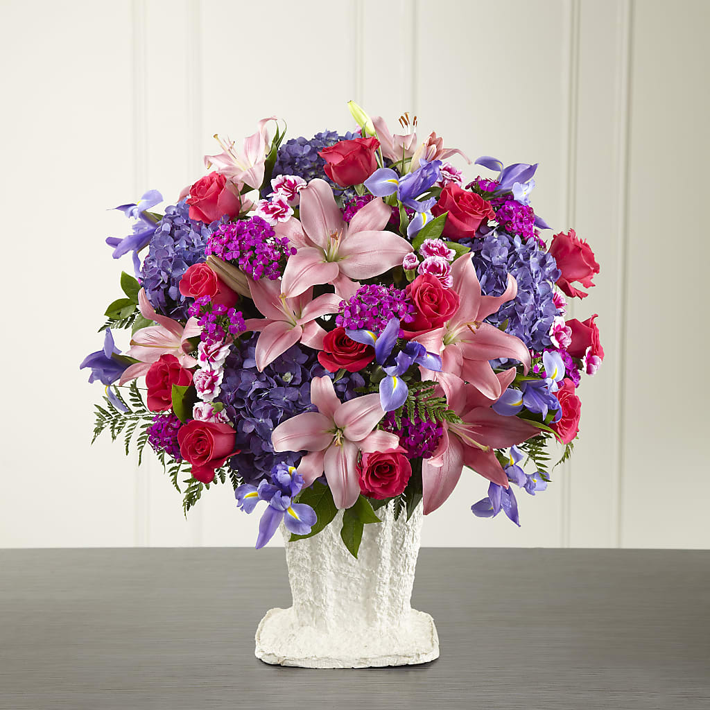 We Fondly Remember Arrangement – WILL & DEE'S FLORIST, Florence AL