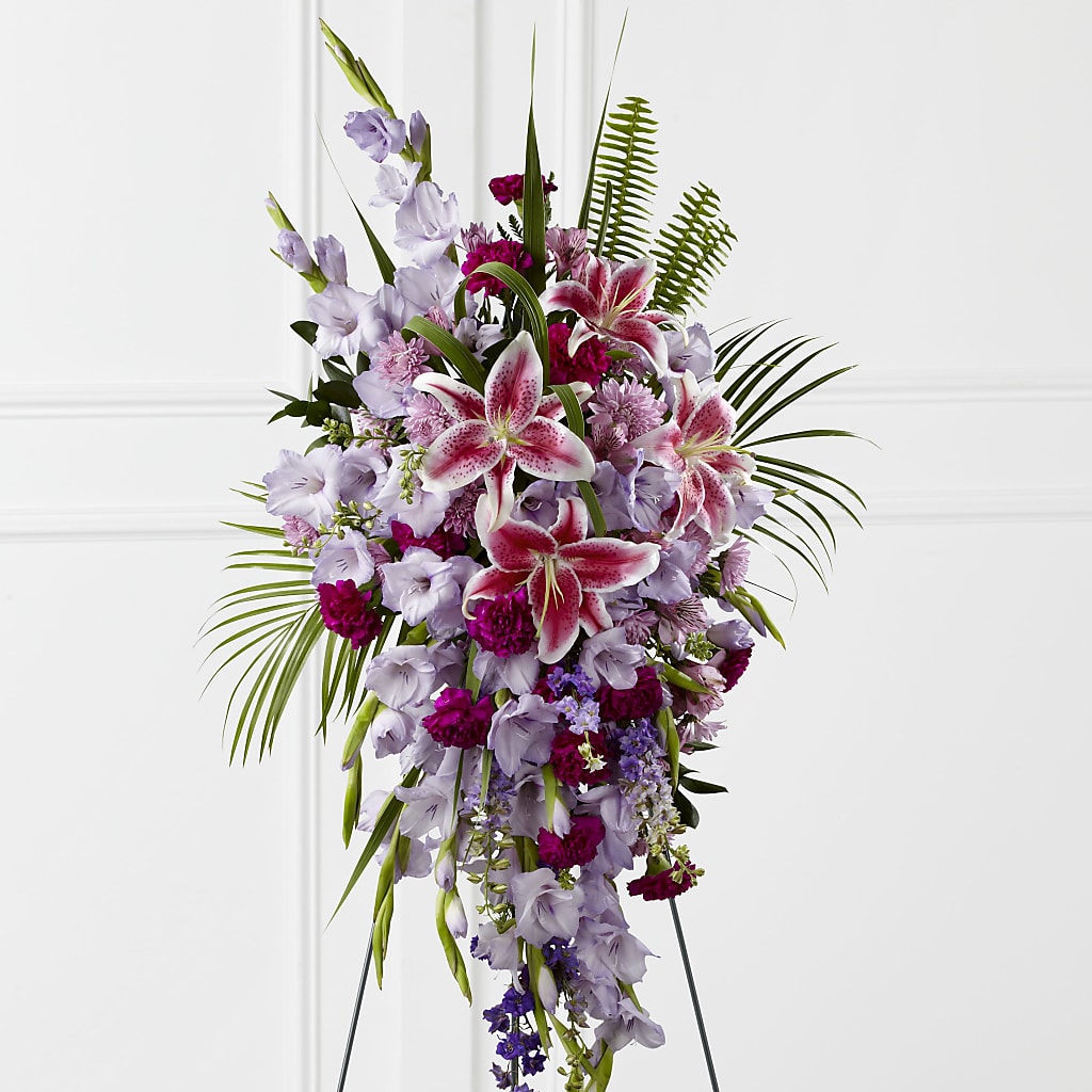 Tender Touch Standing Spray – WILL & DEE'S FLORIST, Florence AL