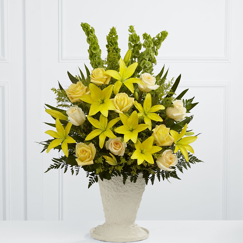 Golden Memories Arrangement – WILL & DEE'S FLORIST, Florence AL
