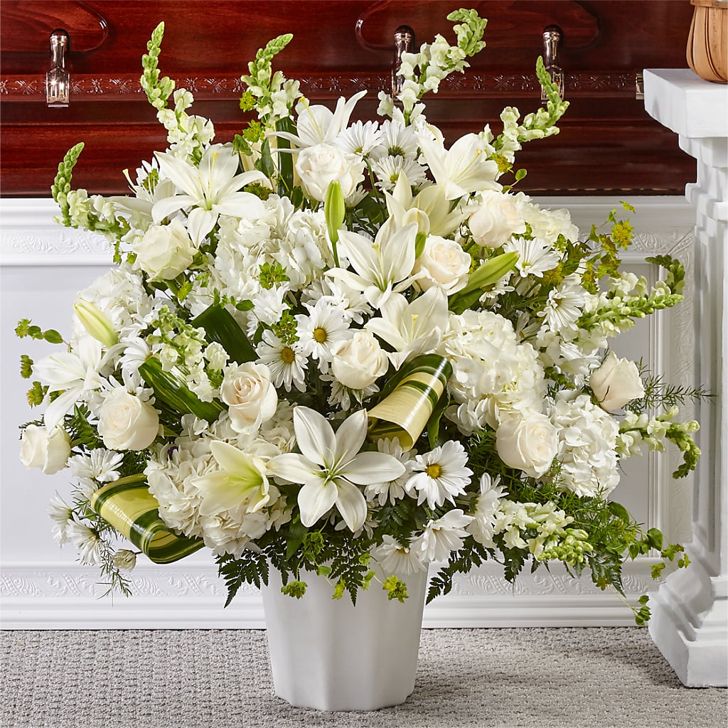 Thoughts of Tranquility Floor Basket – WILL & DEE'S FLORIST, Florence AL