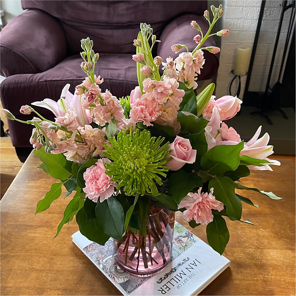 Pretty in Pink Bouquet – WILL & DEE'S FLORIST, Florence AL