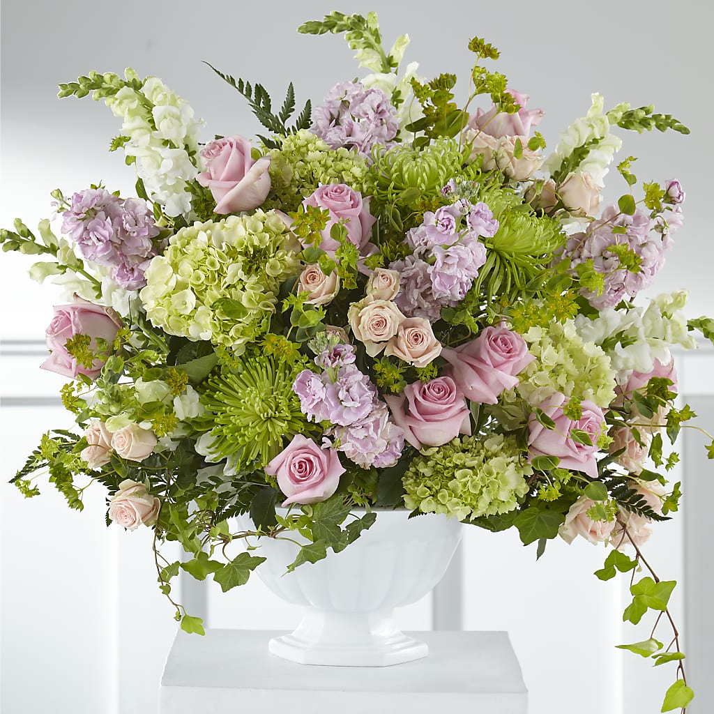 Radiant Embrace Arrangement – WILL & DEE'S FLORIST, Florence AL