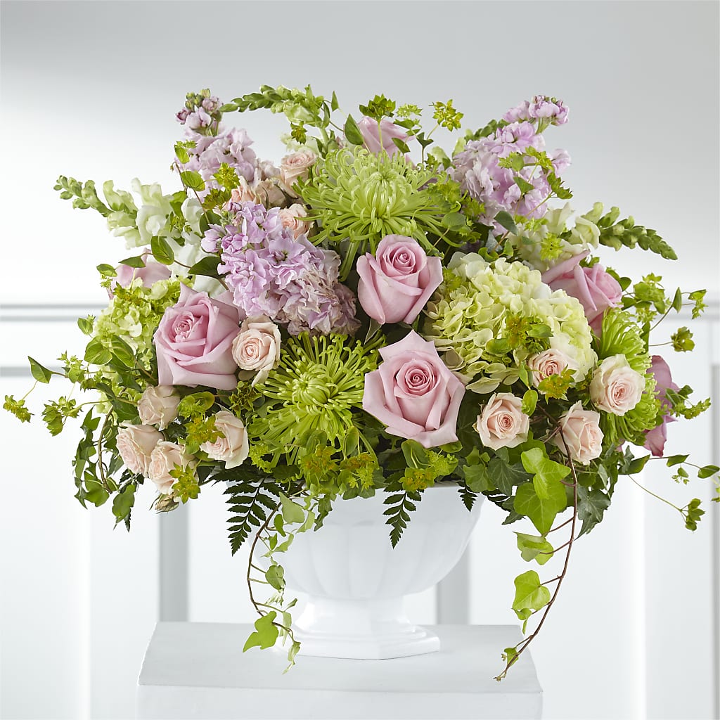 Radiant Embrace Arrangement – WILL & DEE'S FLORIST, Florence AL