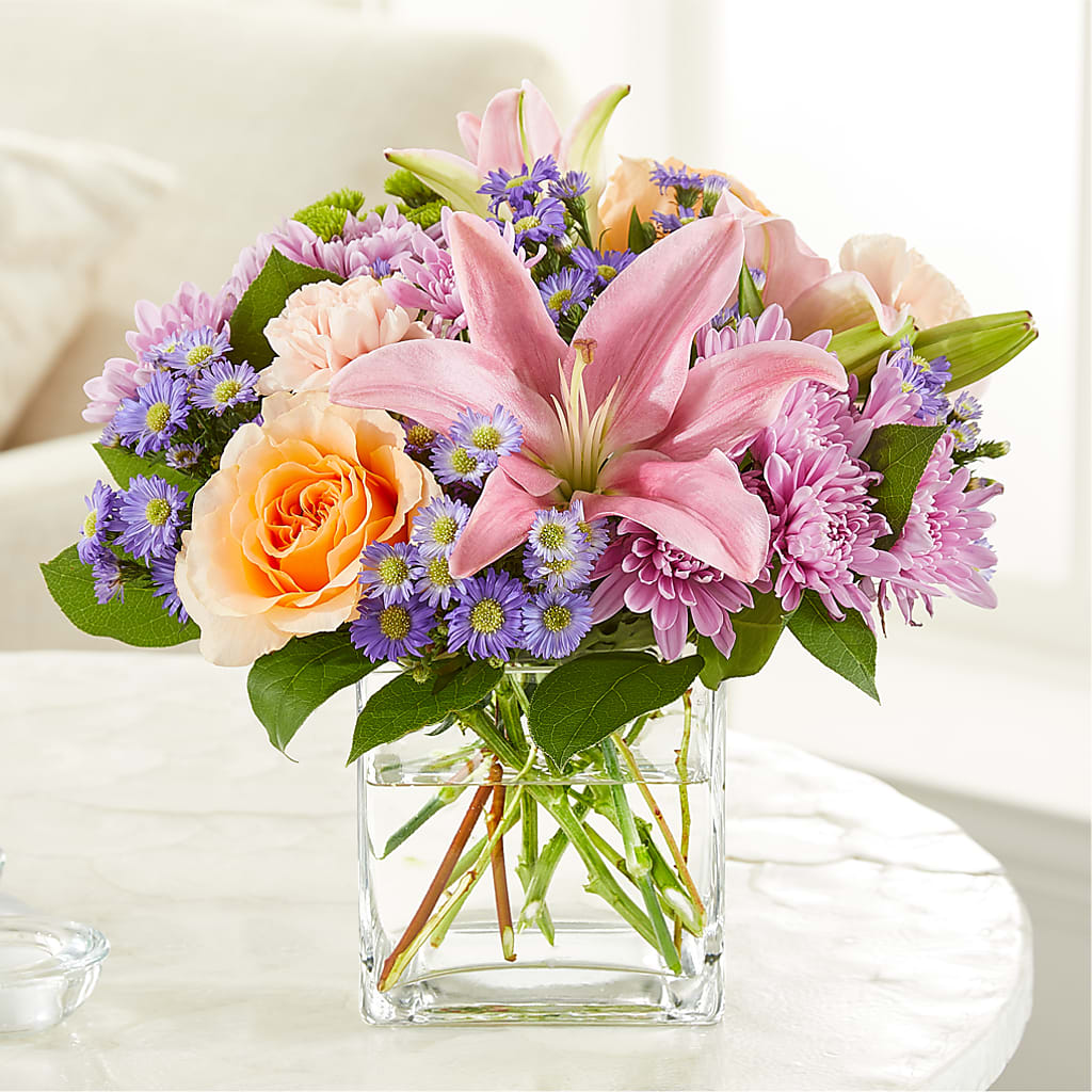 Delicate Details Bouquet – WILL & DEE'S FLORIST, Florence AL