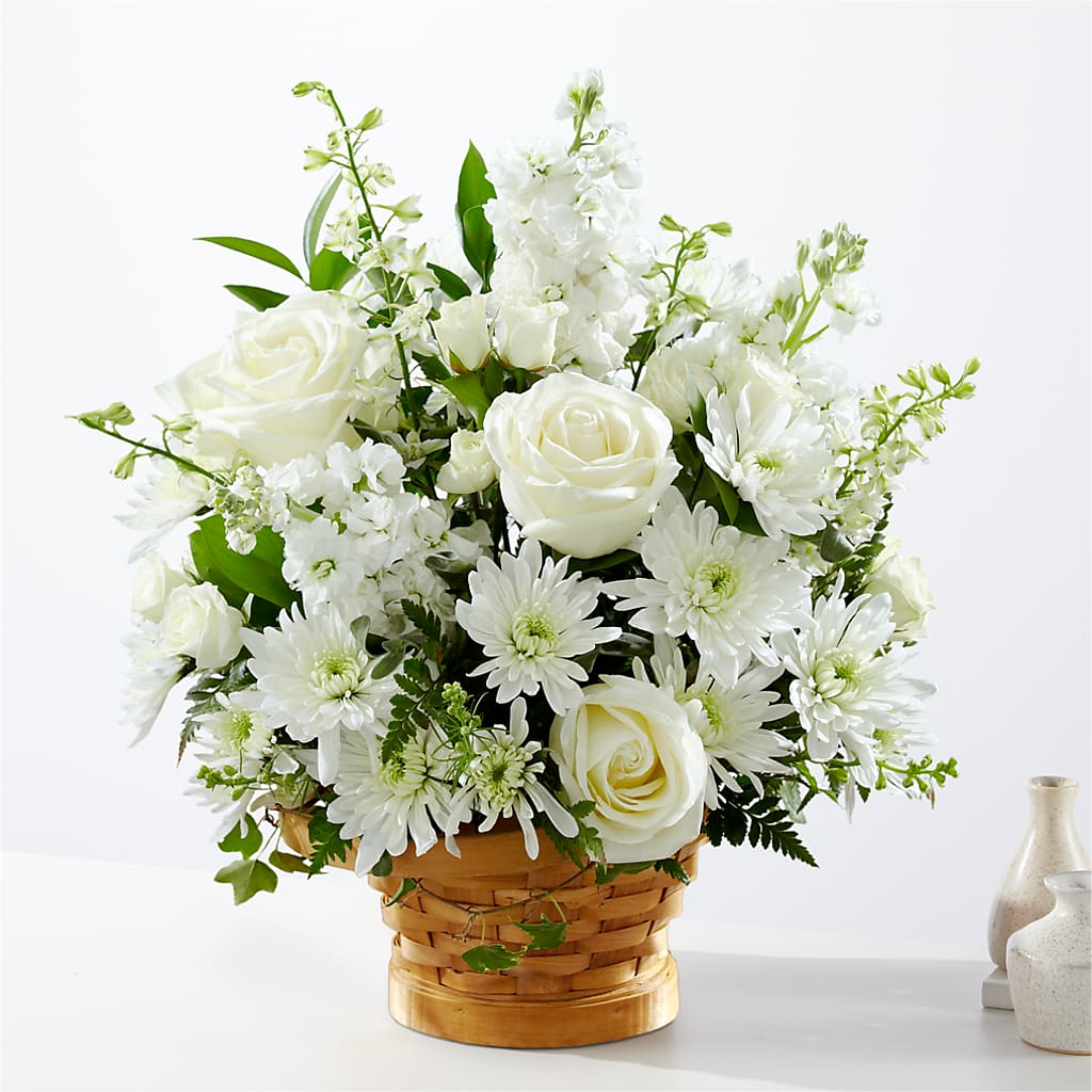 Heartfelt Condolences Arrangement – WILL & DEE'S FLORIST, Florence AL