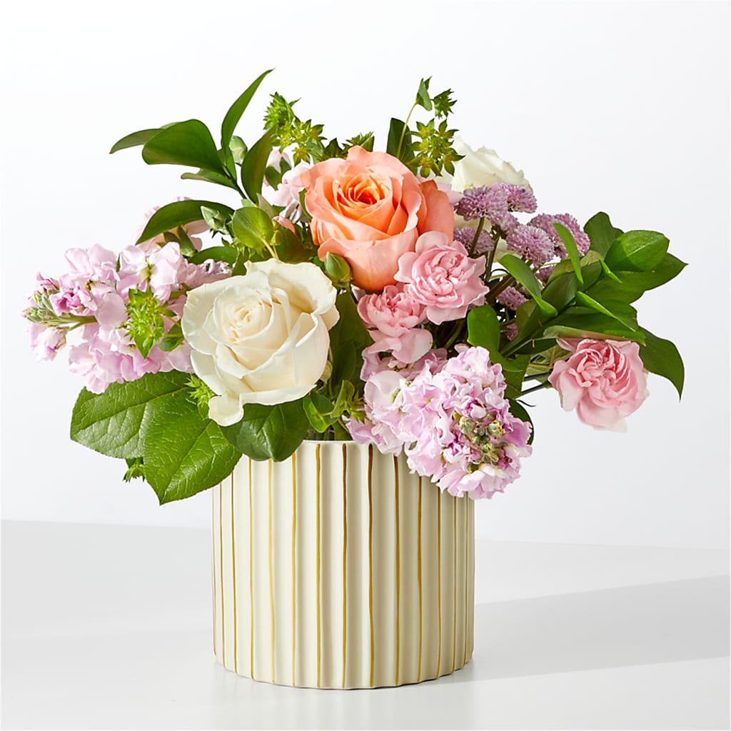 French Market Bouquet with Ivory Vase – WILL & DEE'S FLORIST, Florence AL