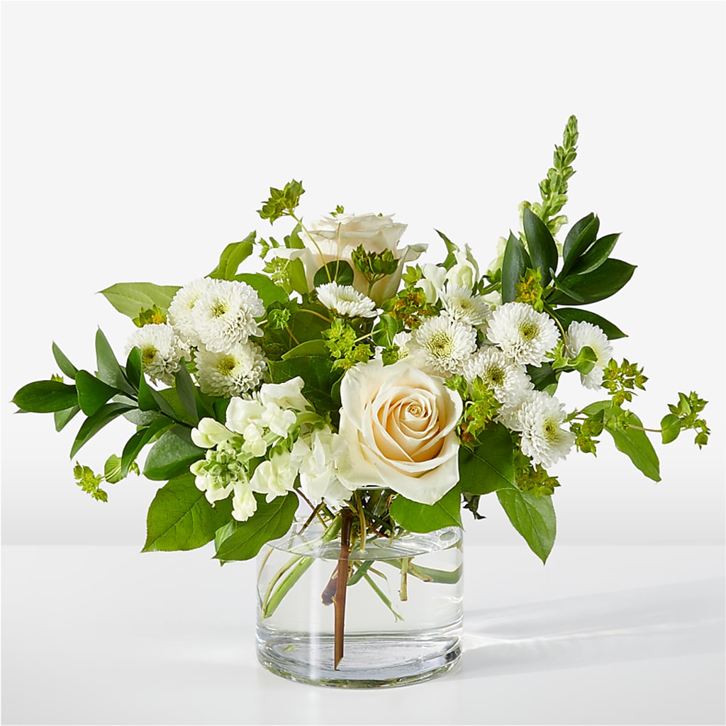 Hint of Vanilla Bouquet – WILL & DEE'S FLORIST, Florence AL