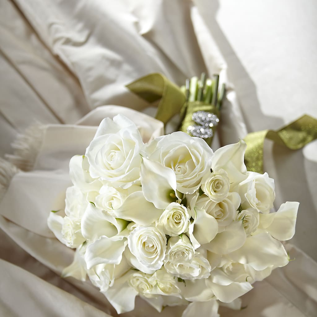Serene Highness Bouquet – WILL & DEE'S FLORIST, Florence AL