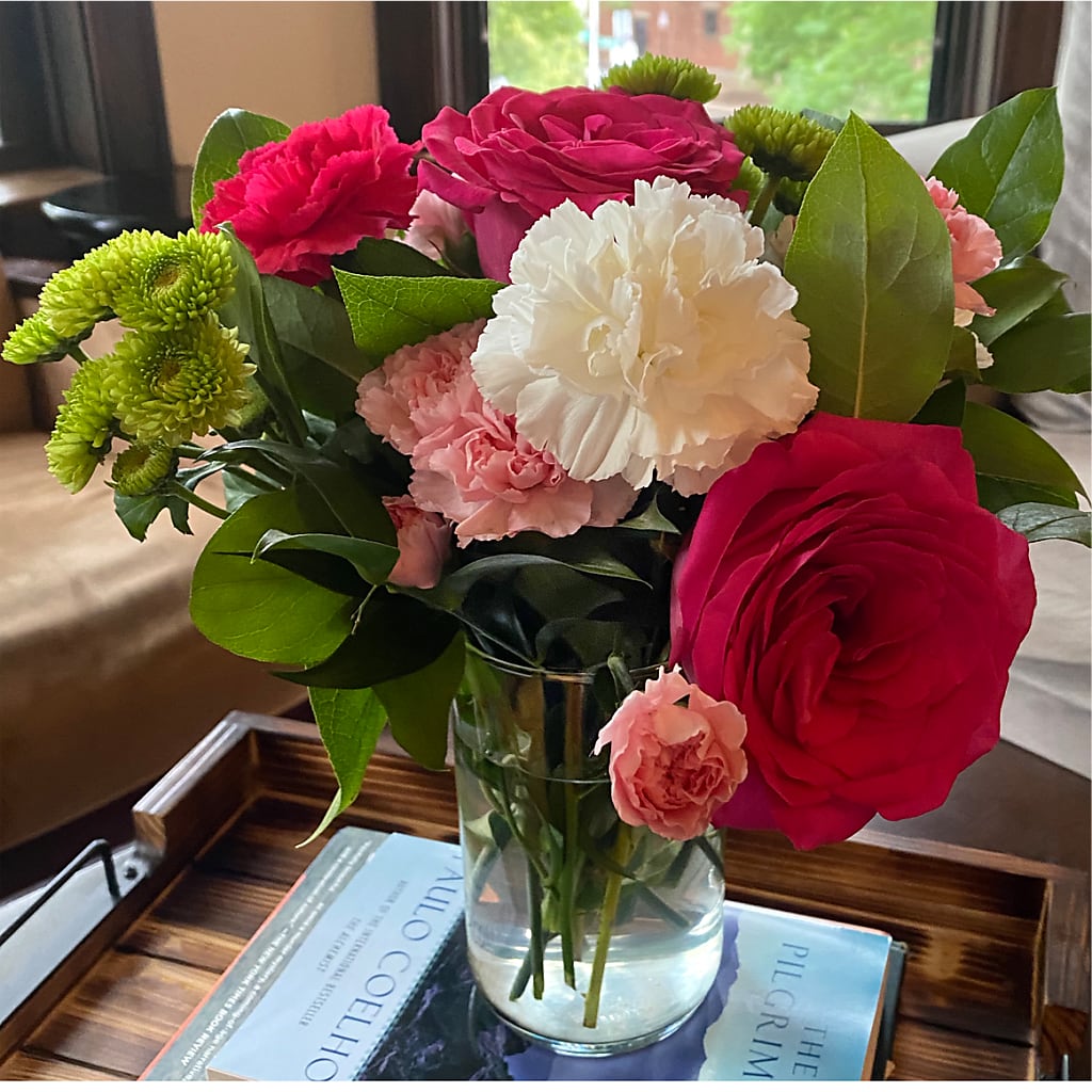 Sweet & Pretty Bouquet – WILL & DEE'S FLORIST, Florence AL