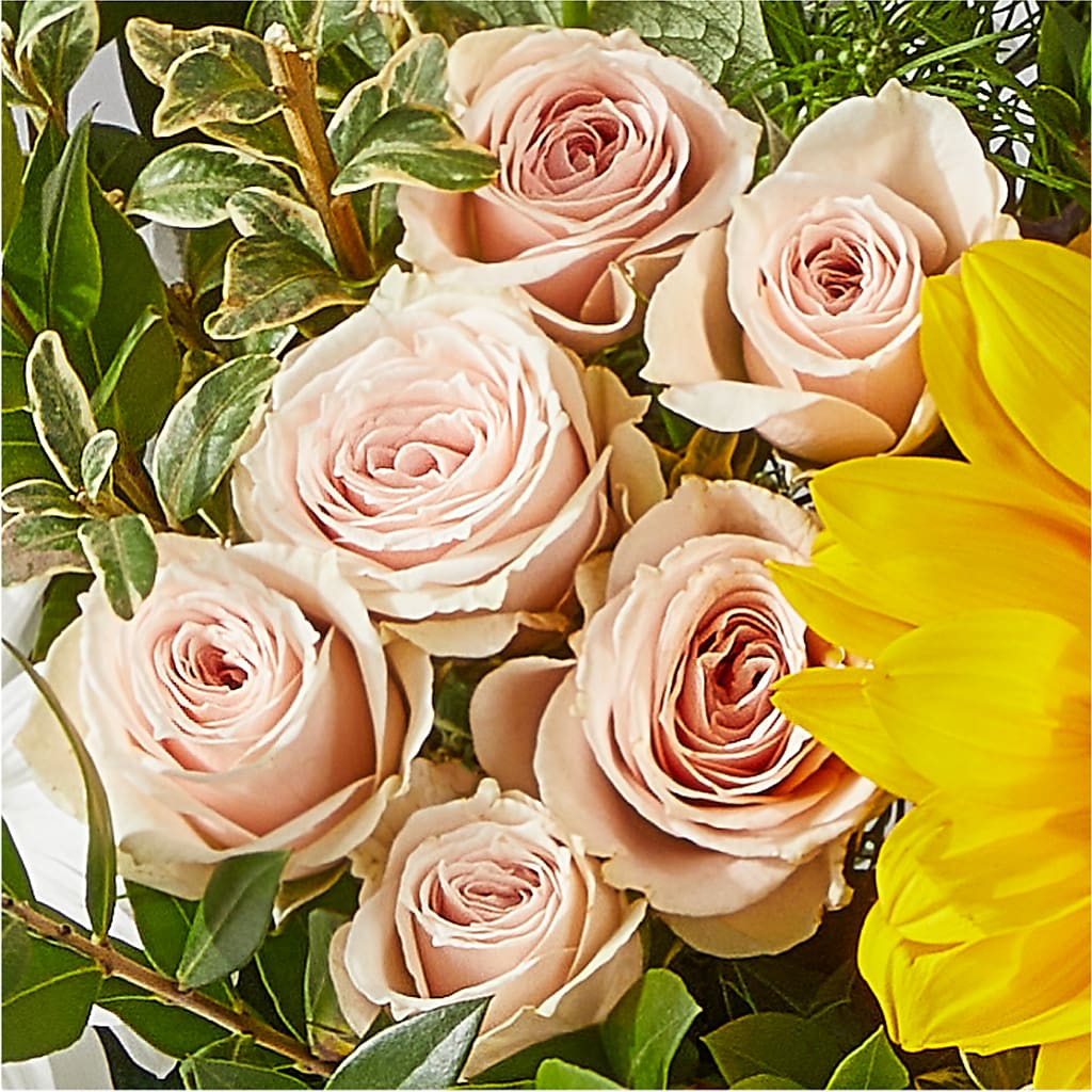 The Good Life Bouquet – WILL & DEE'S FLORIST, Florence AL
