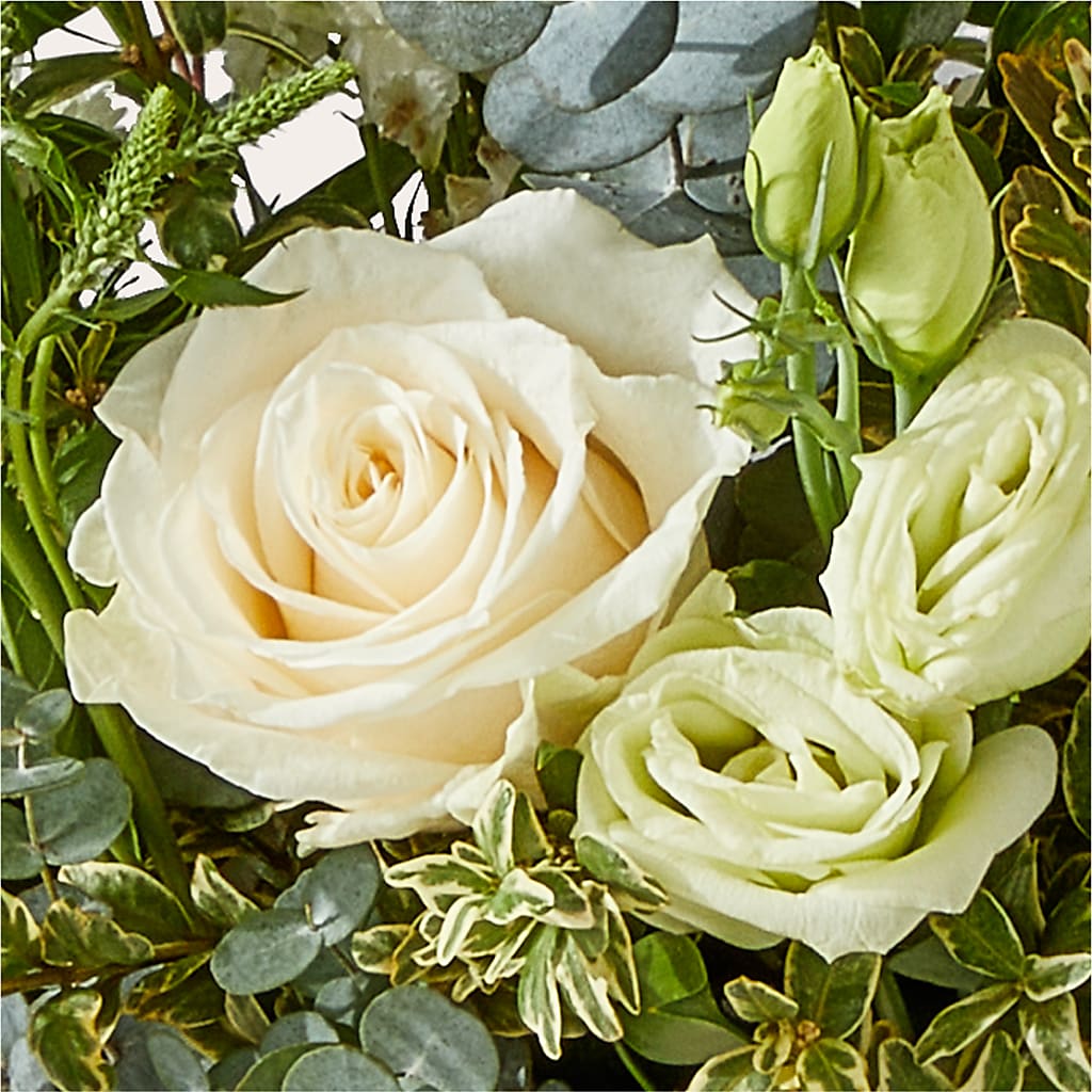 Cashmere Bouquet – WILL & DEE'S FLORIST, Florence AL