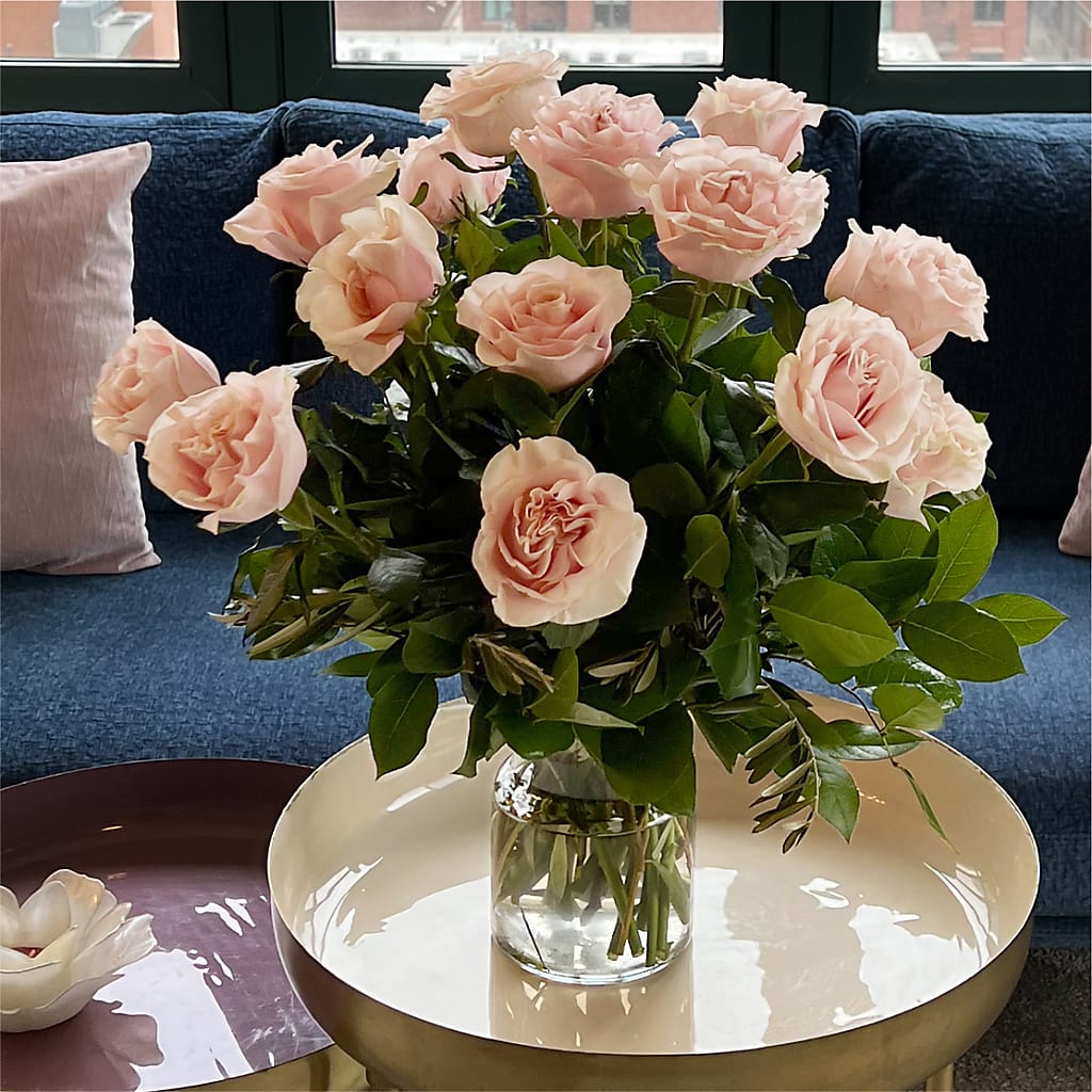 Long Stem Pink Rose Bouquet – WILL & DEE'S FLORIST, Florence AL