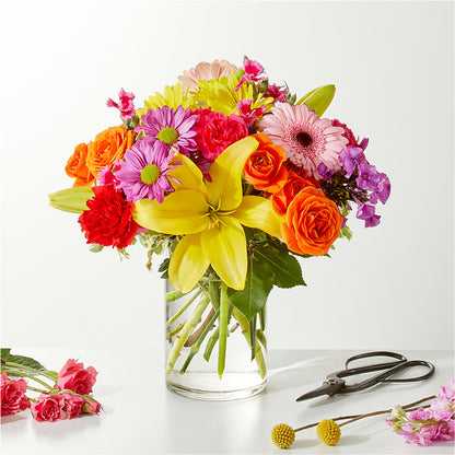 Cue the Confetti - A Florist Original – WILL & DEE'S FLORIST, Florence AL