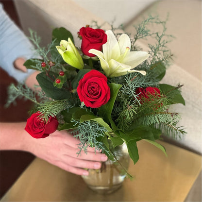 Glittering Lights Bouquet – WILL & DEE'S FLORIST, Florence AL