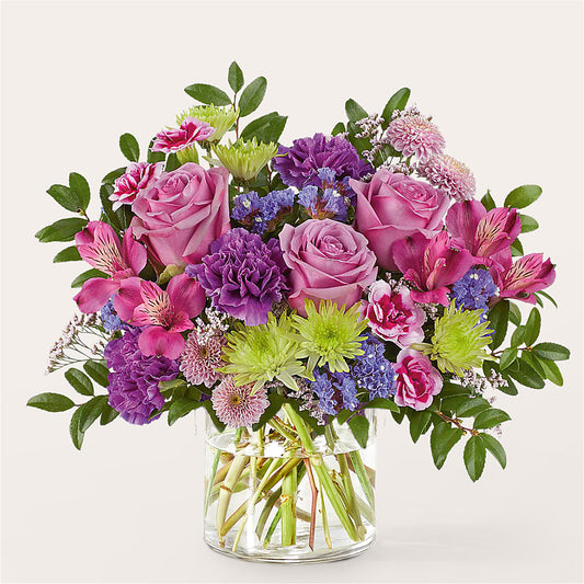 Glass Half Full Bouquet – WILL & DEE'S FLORIST, Florence AL