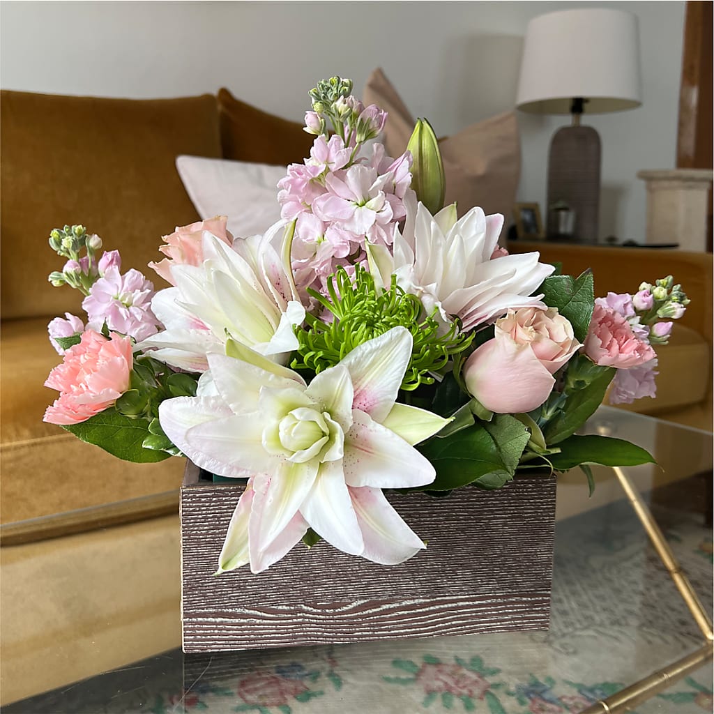 Beautiful Spirit Basket – WILL & DEE'S FLORIST, Florence AL
