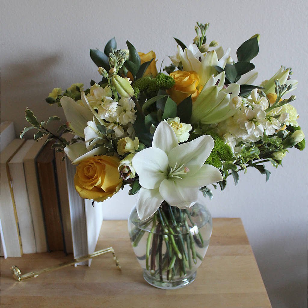 Hope & Serenity Bouquet – WILL & DEE'S FLORIST, Florence AL