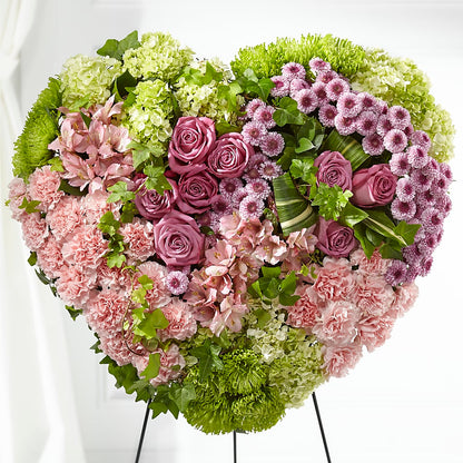 Heartwarming Standing Heart – WILL & DEE'S FLORIST, Florence AL