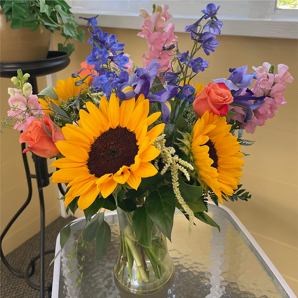 Rays of Life Bouquet – WILL & DEE'S FLORIST, Florence AL