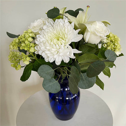 Snowy Dreams Bouquet – WILL & DEE'S FLORIST, Florence AL
