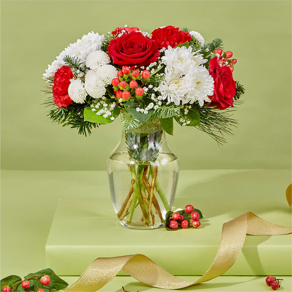 Chance of Flurries Bouquet – WILL & DEE'S FLORIST, Florence AL