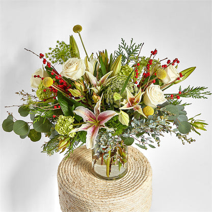 Berry & Bright Bouquet – WILL & DEE'S FLORIST, Florence AL