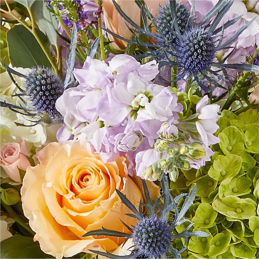 Porch Swing Bouquet – WILL & DEE'S FLORIST, Florence AL