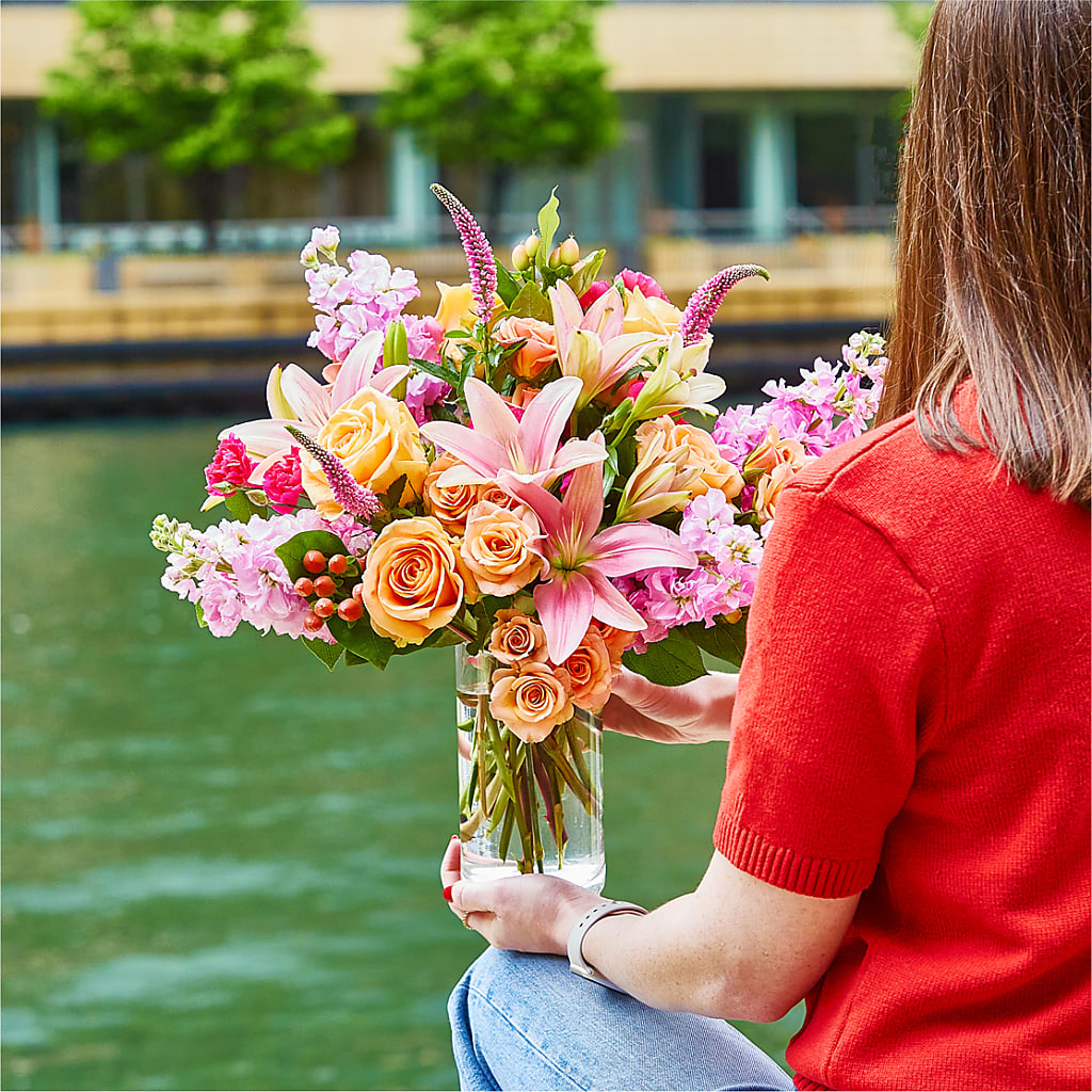 Bisous Bouquet – WILL & DEE'S FLORIST, Florence AL